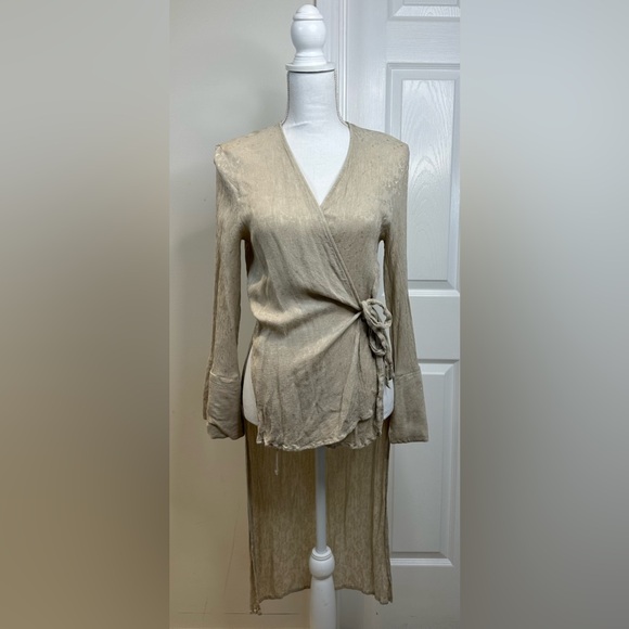 ZARA BASIC COLLECTION JACQUARD ASYMMETRIC KIMONO WRAP BOOUSE SIZE L - Picture 3 of 10